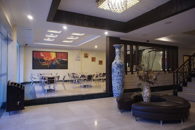 スカイ ビュー ホテル