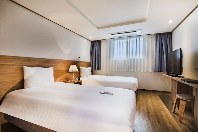 ホテル レスト 西帰浦