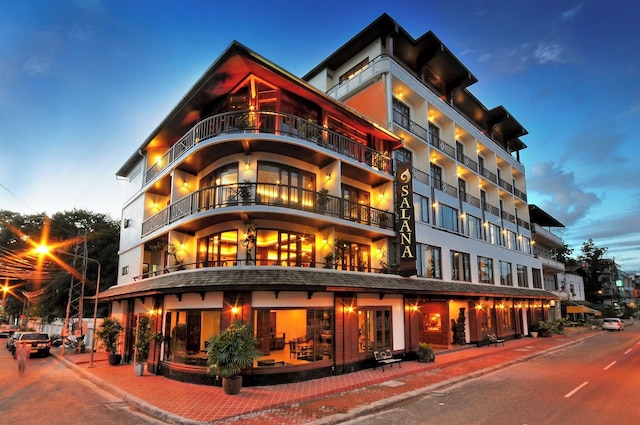 サラナ ブティック ホテル