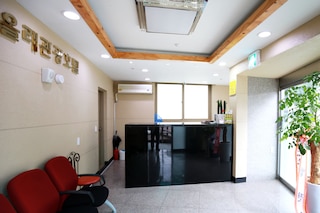 オーレ ツーリスト ホテル