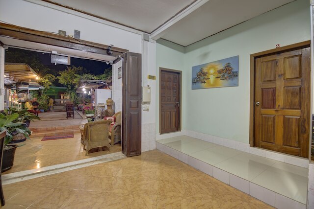 ハッピー ゲストハウス