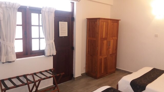 ザ ヴィラ イン ラヴィニア