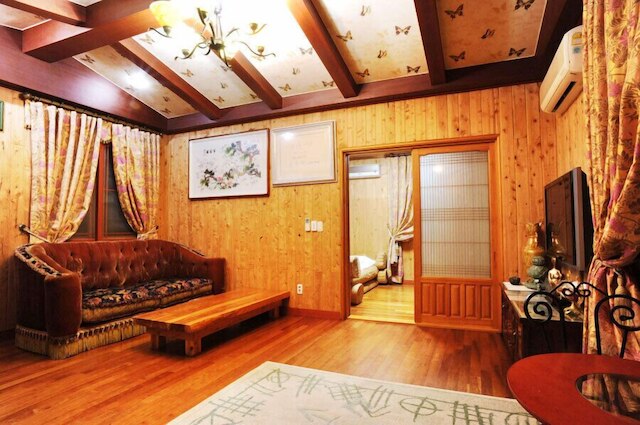 パレス イン ザ フォレスト ペンション