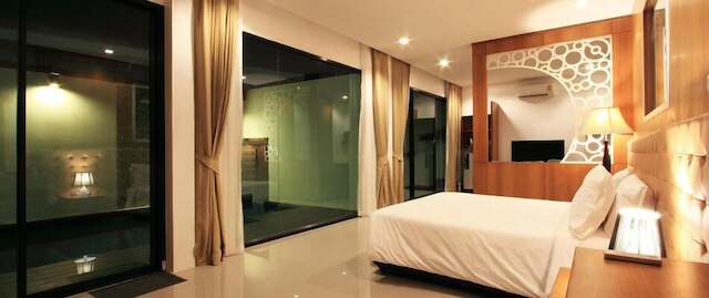 ザ ビスタ プール ヴィラ