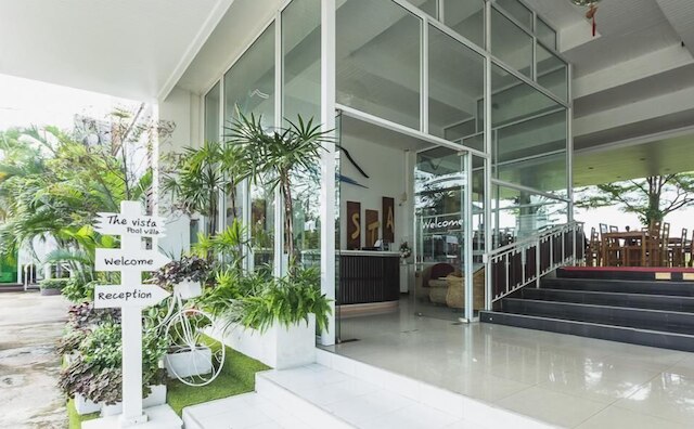 ザ ビスタ プール ヴィラ