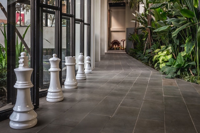 ザ エヴィアリー ホテル