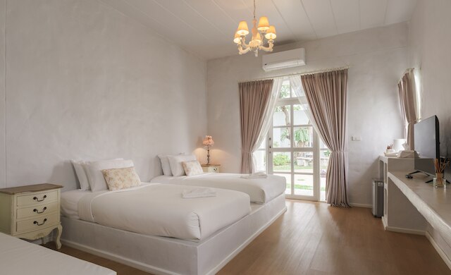 ヴィラ ラ フローラ カンチャナブリー