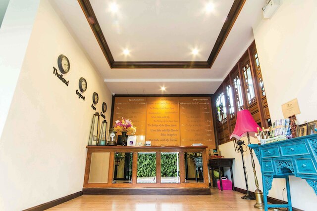 ザ ブリッジ レジデンス ホテル