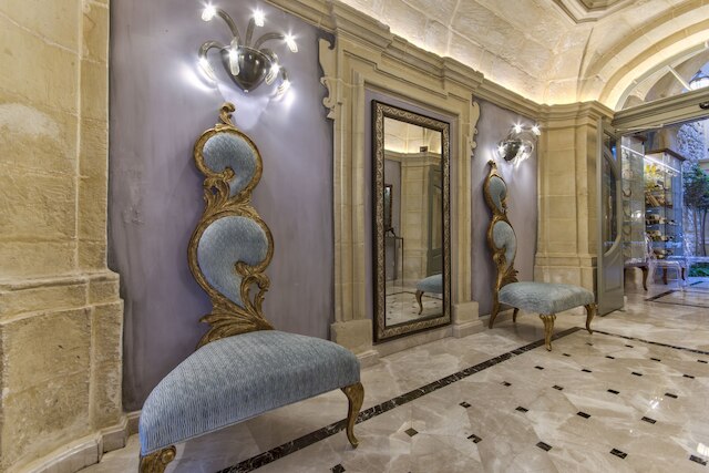 パラッツォ コンシグリア - IK コレクション