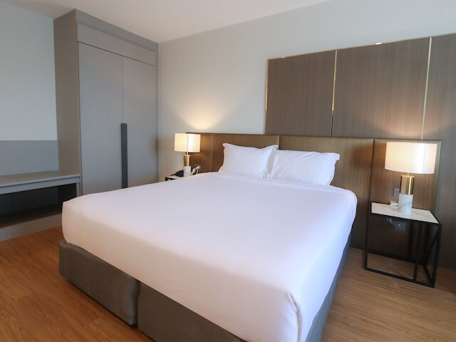 フォーチュン リバー ビュー ホテル ナコーン フノム