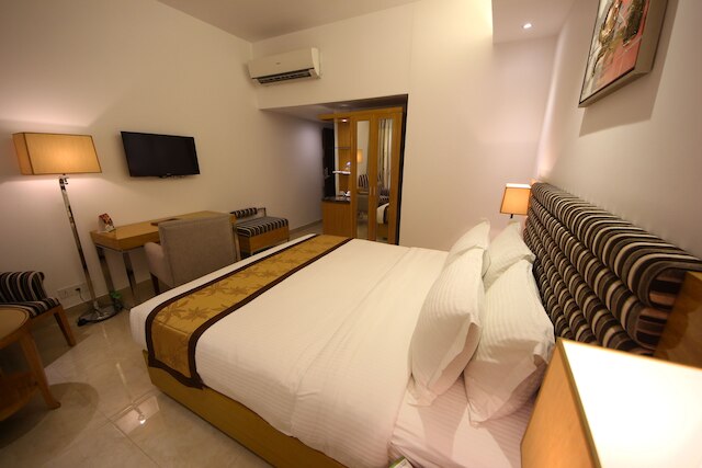 ホテル ベンガル カナリー パーク