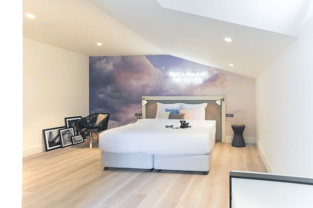 クラウド 7 ホテル