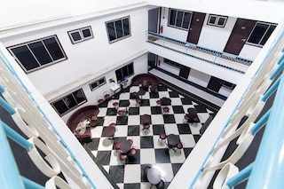 ホテル グランド ムティアラ