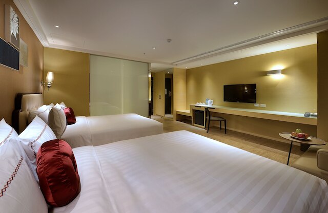 シャイニー オーシャン ホテル (星空海藍大飯店)