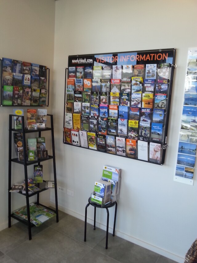 アカシア レイク ビュー モーテル