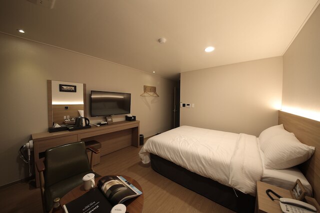 ハーバー ホテル