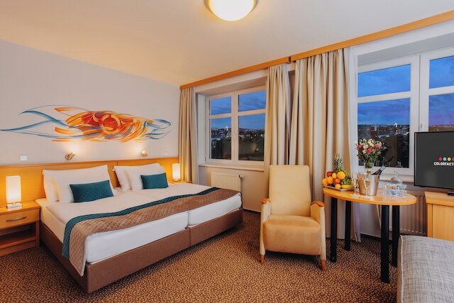 COLORFACTORY SPA ホテル