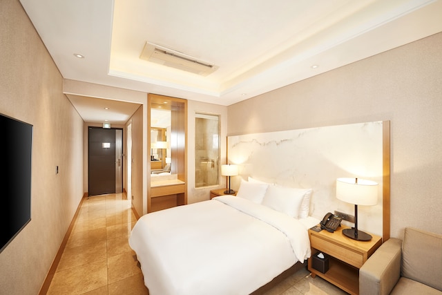 アーバン ホテル