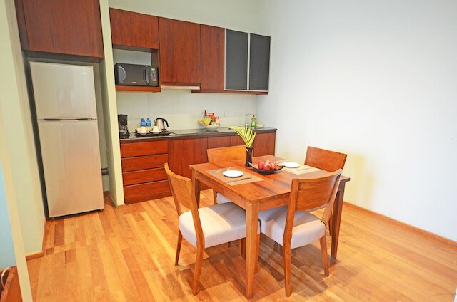 オーシャン エッジ スイーツ & ホテル コロンボ