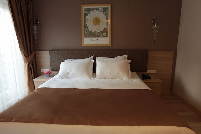 ホテル オットマン ラグジュアリー