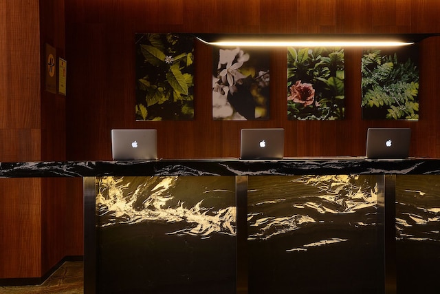 インハウス ホテル台中 (台中薆悦酒店)