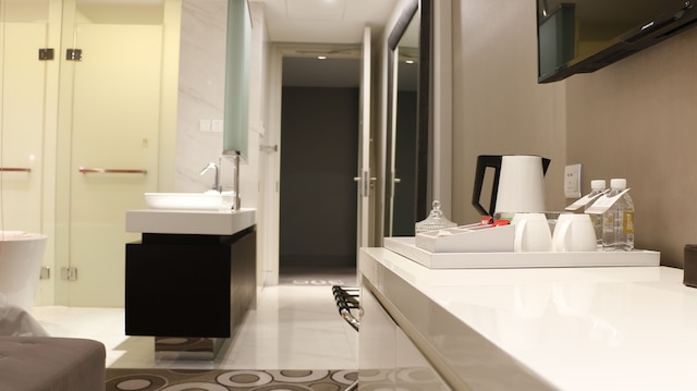 錦江メトロポーロ ホテル クラシック上海オフ外灘 (锦江都城 (上海南京东路外滩经典酒店))