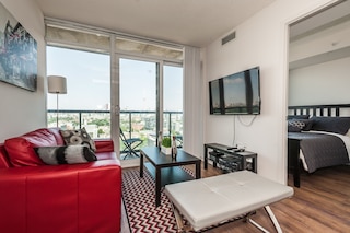 ライフ スイーツ ソーホー 2 ベッド - 2 バス CN タワー ビュー