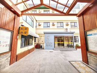 ドンダン ホテル北京 (中安之家北京东单宾馆)