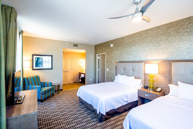 ホームウッド スイーツ ヒューストン ダウンタウン