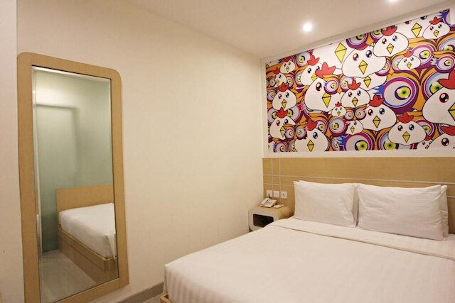 ナイト & デイ スラバヤ - グヌンサリ