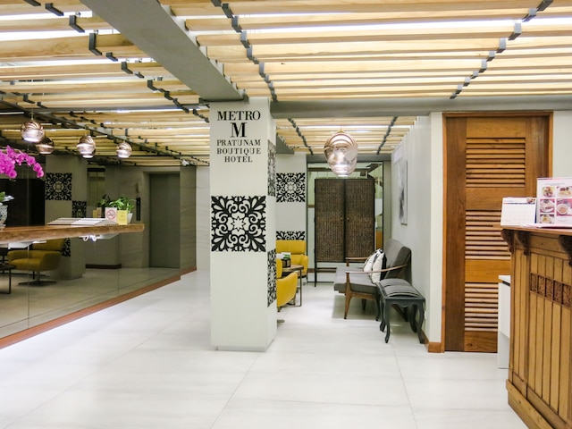 メトロ プラチュナム ブティック ホテル