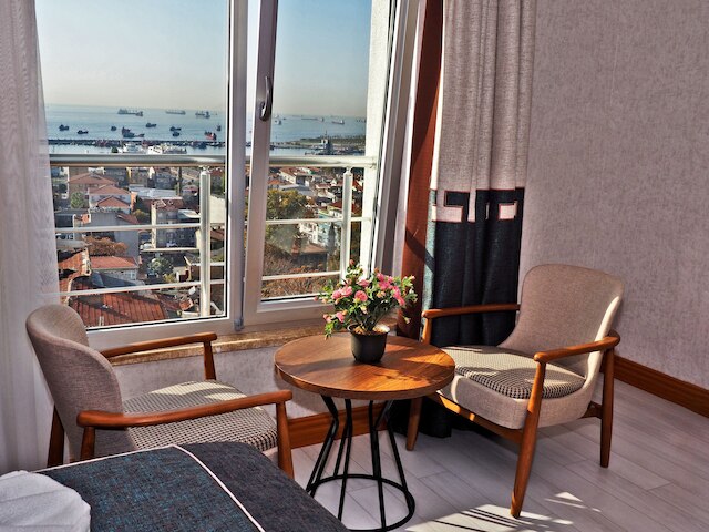 グランド エミール ホテル