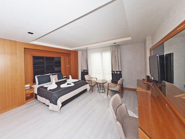 グランド エミール ホテル