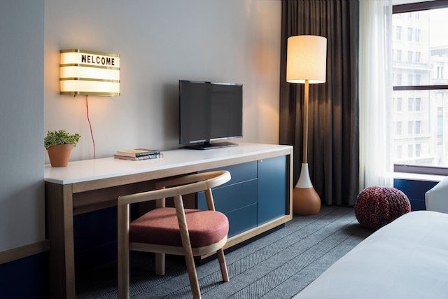 キンプトン スコフィールド ホテル by IHG