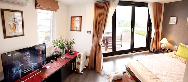 トモダチ ハウス