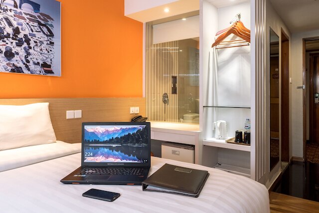 ザ ヒルズ ホテル