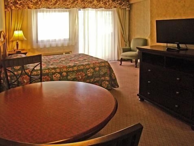 グアム エアポート ホテル