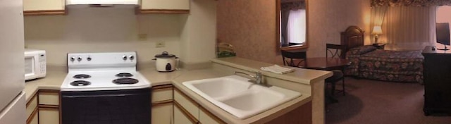 グアム エアポート ホテル