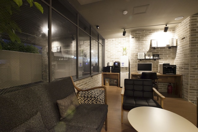 ブラウン ドット ホテル