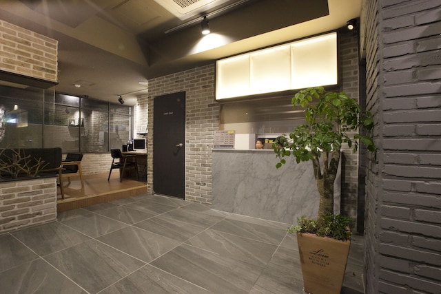 ブラウン ドット ホテル