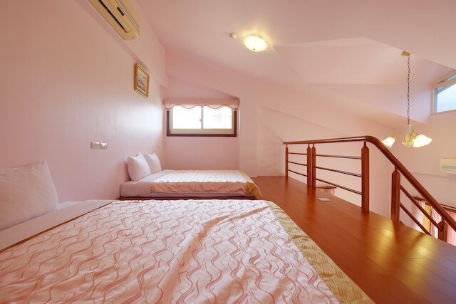 オーロラ B&B (奧羅拉住民宿)