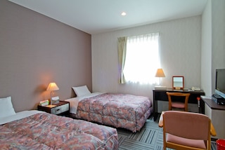 ホテル ニューオーテ