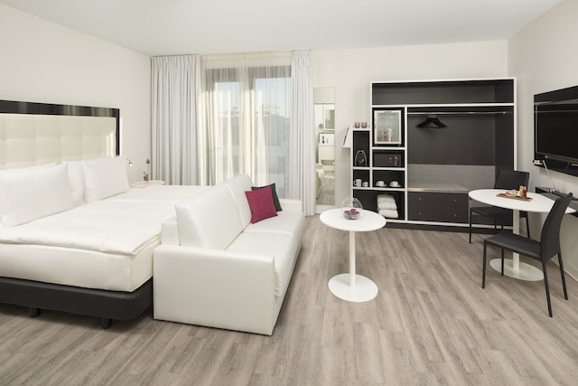 インサイド バイ メリア フランクフルト オスタント