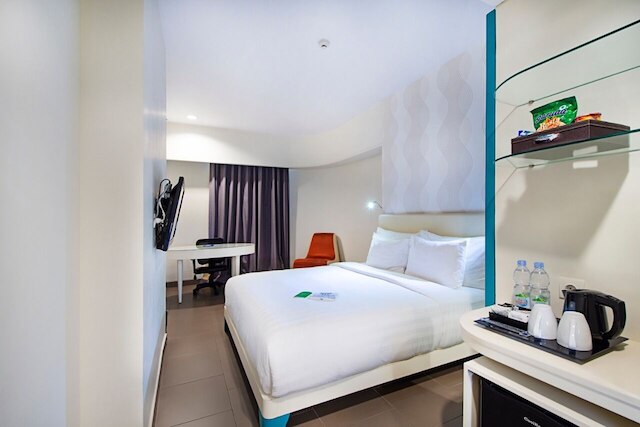 ブルー スカイ ホテル ペタンブラン