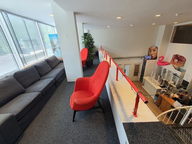 ダッチーズ ホステル