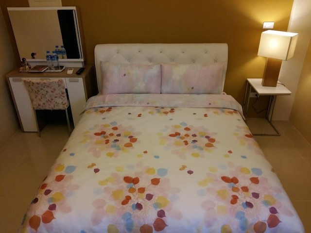 リバーステューピッド B&B (河堤上的傻瓜民宿)