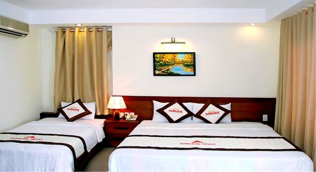 パラダイス ホテル