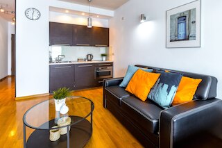 フレンドハウス アパートメンツ - シティ センター