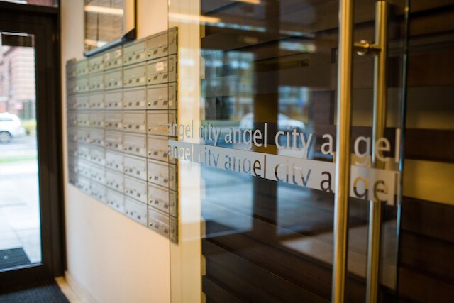 フレンドハウス アパートメンツ - シティ センター