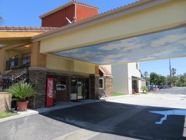 アズーサ イン モーテル